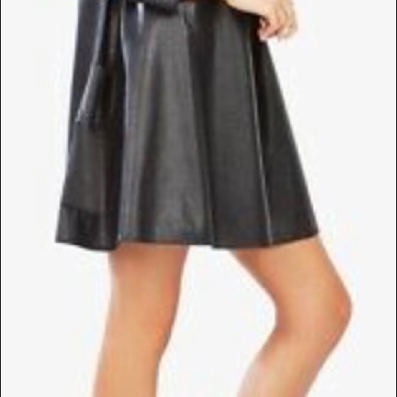 💥BCBGMAXAZRIA EMILE BLACK FAUX LEATHER DRESS - Picture 8 of 8